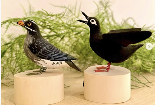 このフィギュアは、天売島を代表する海鳥　※天売マフレ